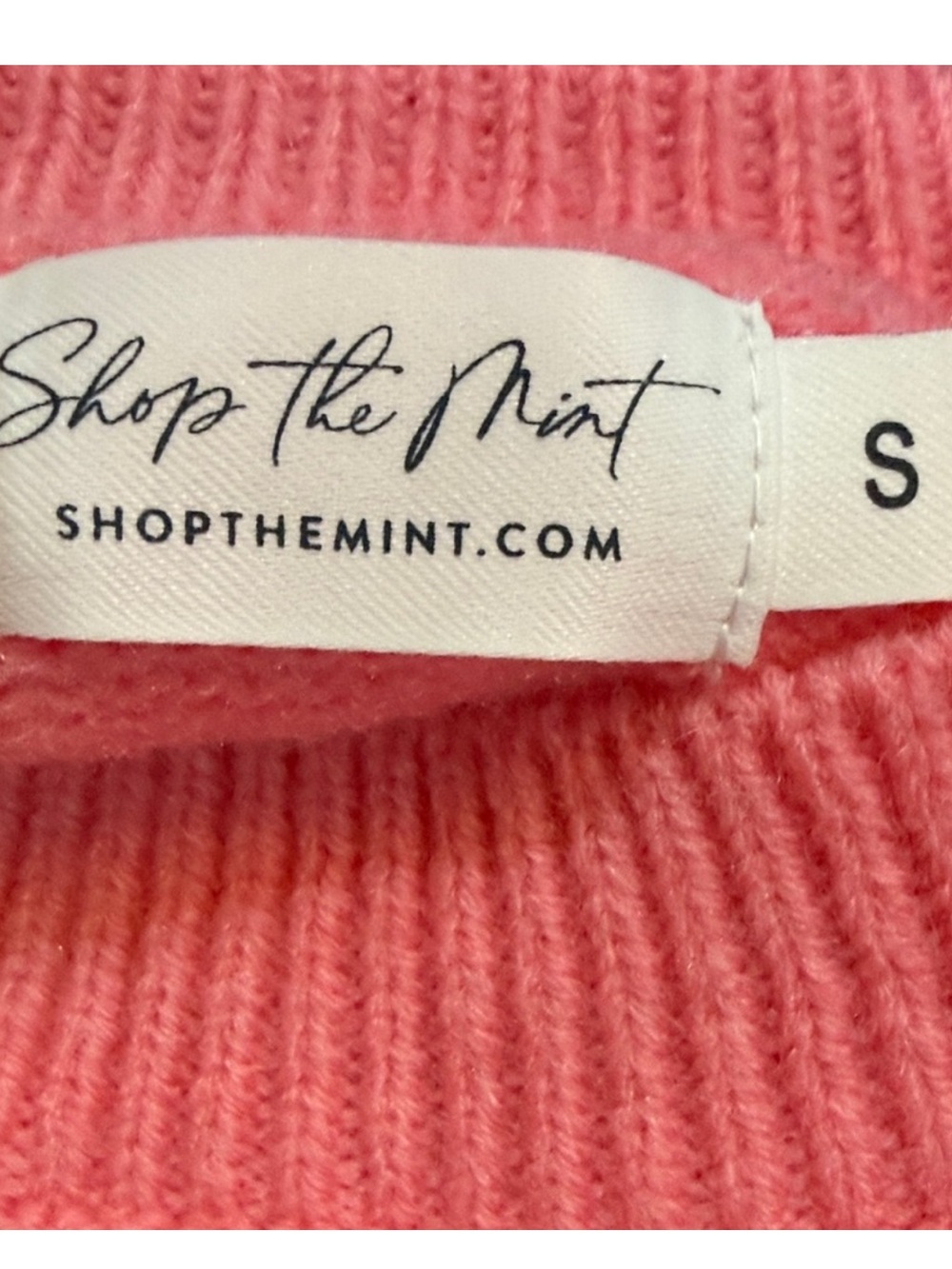 NWOT Pink 'Love' Oversized Crewneck Sweater - Soft Knit Pullover Texture LOVE - Picture 2 of 5
